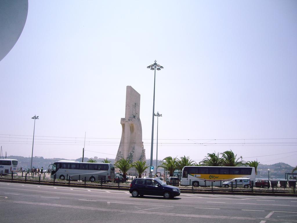 לינה וארוחת בוקר ליסבון Residencial Camoes מראה חיצוני תמונה