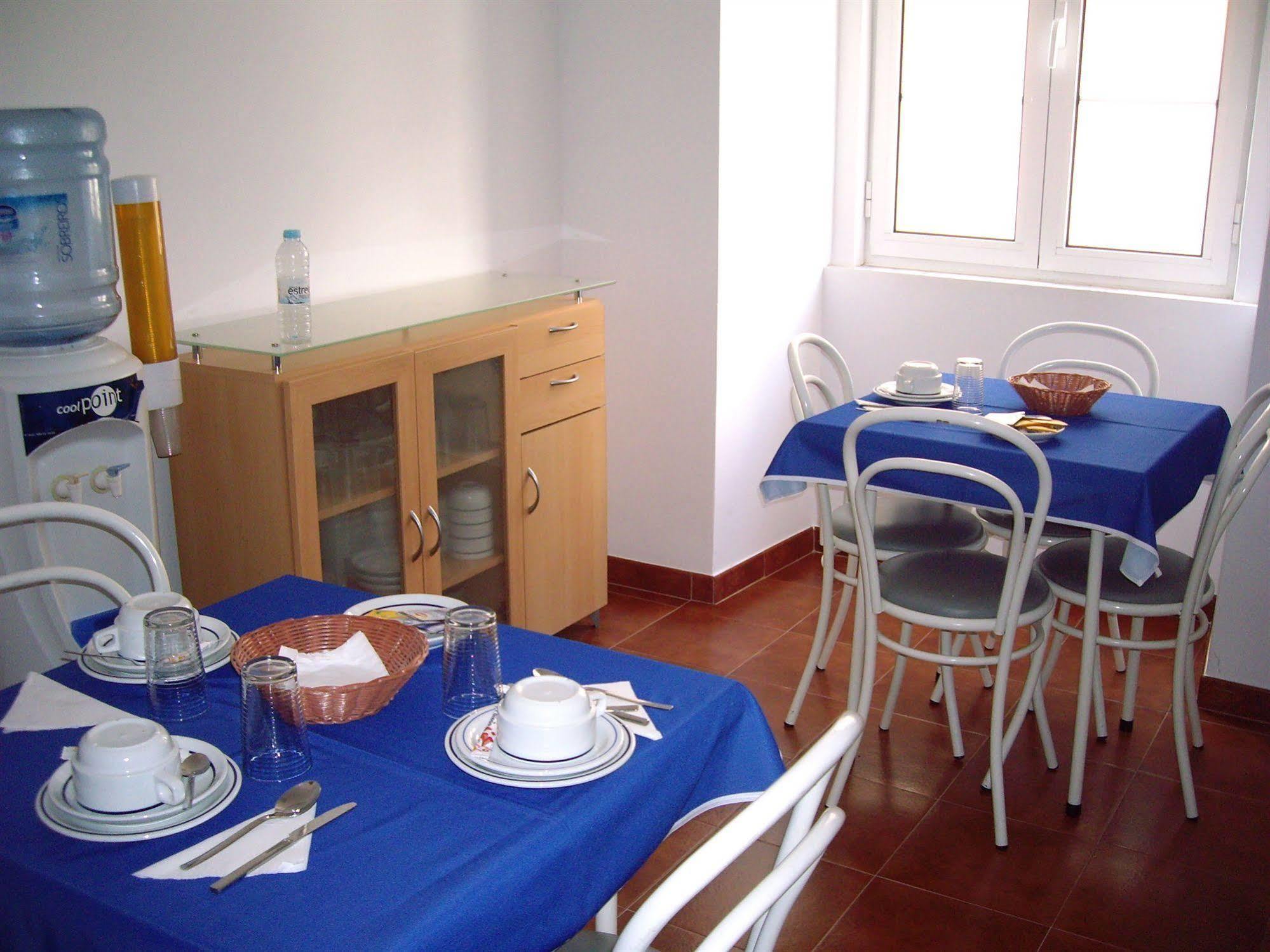 לינה וארוחת בוקר ליסבון Residencial Camoes מראה חיצוני תמונה